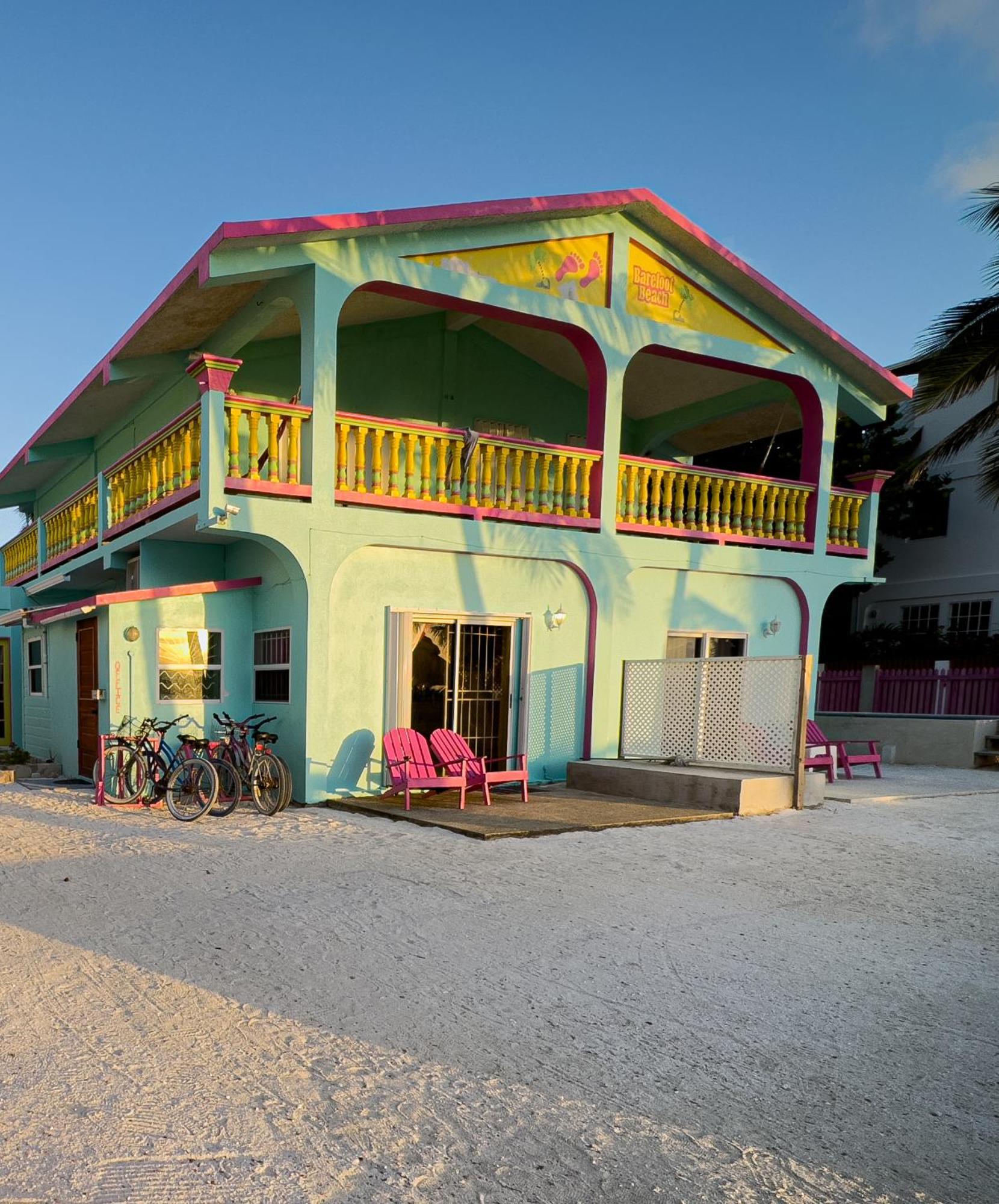 Barefoot Beach Belize Caye Caulker Exterior photo
