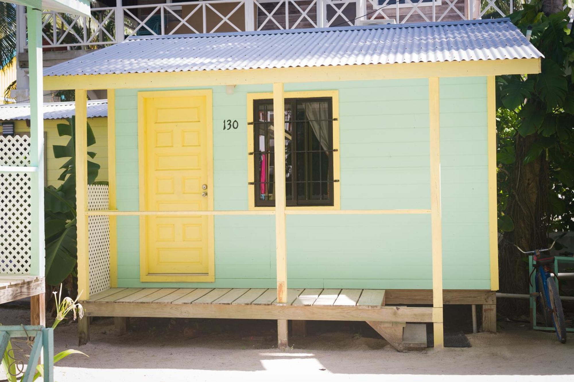 Barefoot Beach Belize Caye Caulker Exterior photo