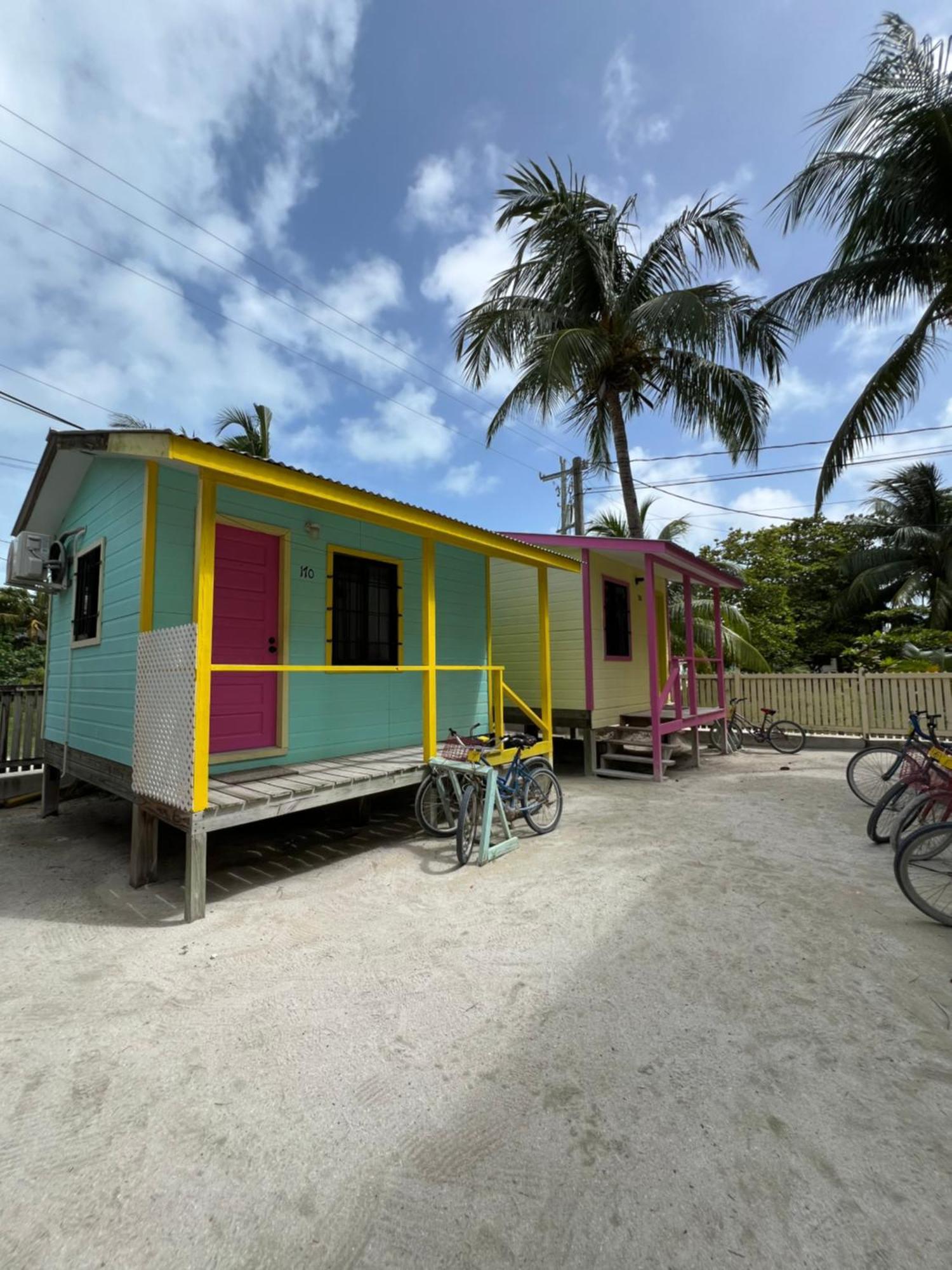 Barefoot Beach Belize Caye Caulker Exterior photo