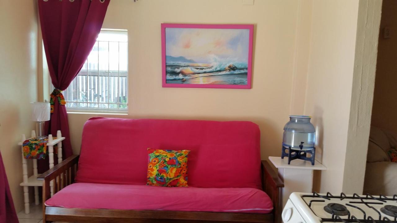 Barefoot Beach Belize Caye Caulker Exterior photo